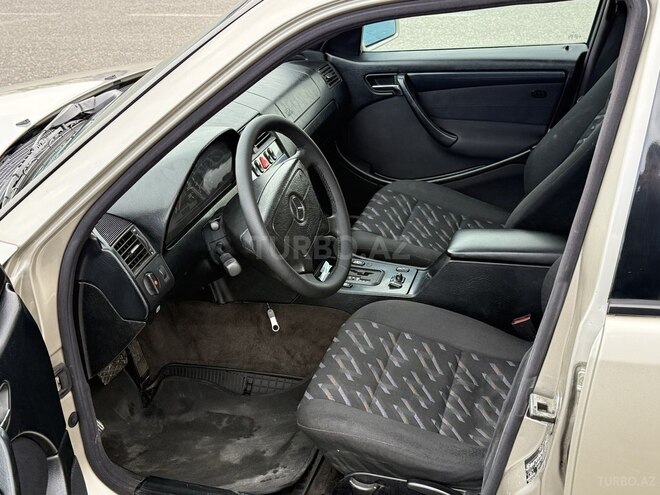 Mercedes C 220 1999, 473,000 km - 2.2 l - Sumqayıt