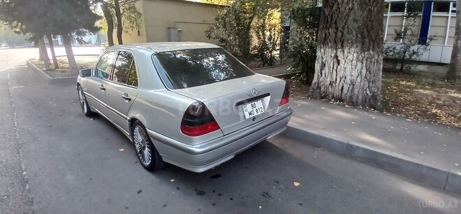 Mercedes C 240 1999, 344,000 km - 2.4 l - Yevlax