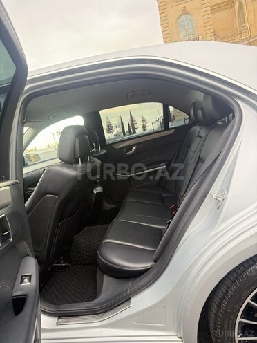 Mercedes E 220 2014, 271,000 km - 2.1 l - Qəbələ