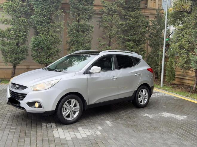 Hyundai ix35 2010, 226,000 km - 2.0 l - Bakı