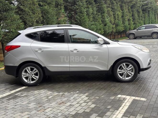 Hyundai ix35 2010, 226,000 km - 2.0 l - Bakı