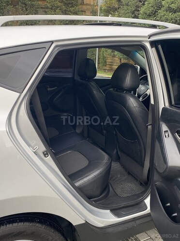 Hyundai ix35 2010, 226,000 km - 2.0 l - Bakı