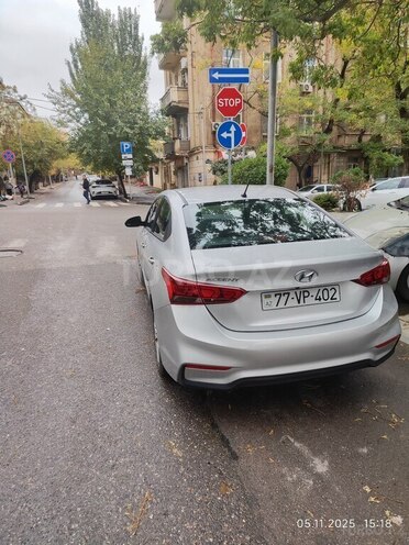 Hyundai Accent 2021, 110,473 km - 1.6 л - Bakı