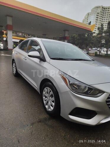 Hyundai Accent 2021, 110,473 km - 1.6 л - Bakı