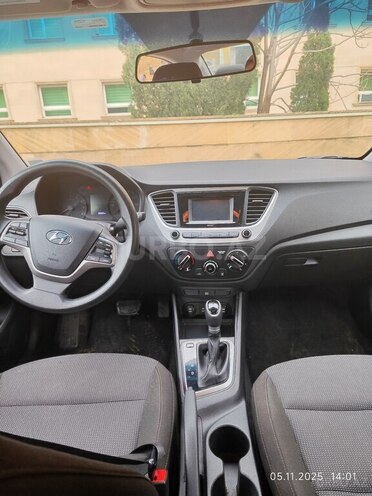 Hyundai Accent 2021, 110,473 km - 1.6 л - Bakı