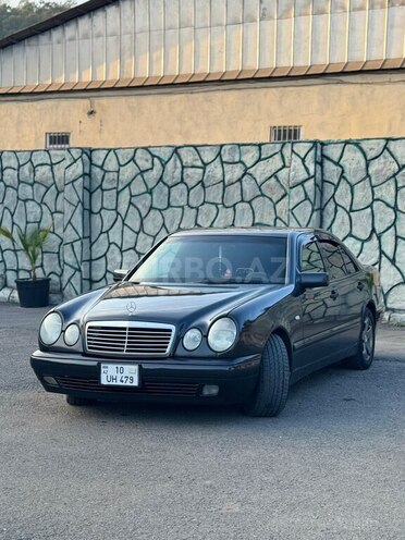 Mercedes E 230 1995, 559,500 km - 2.3 l - Astara