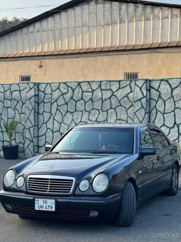 Mercedes E 230 1995, 559,500 km - 2.3 l - Astara
