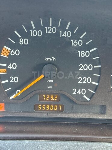 Mercedes E 230 1995, 559,500 km - 2.3 l - Astara
