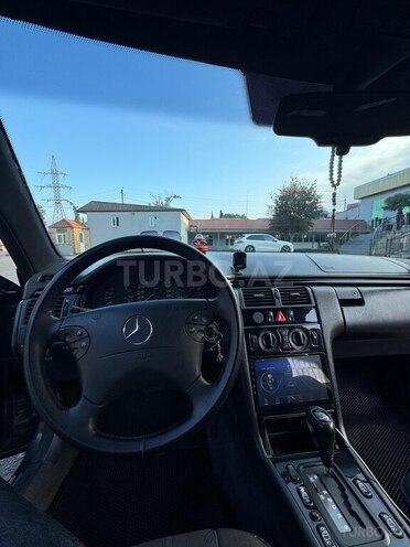 Mercedes E 230 1995, 559,500 km - 2.3 l - Astara
