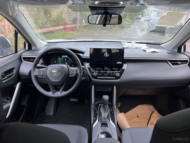 Toyota Corolla Cross 2025, 0 km - 2.0 l - Bakı