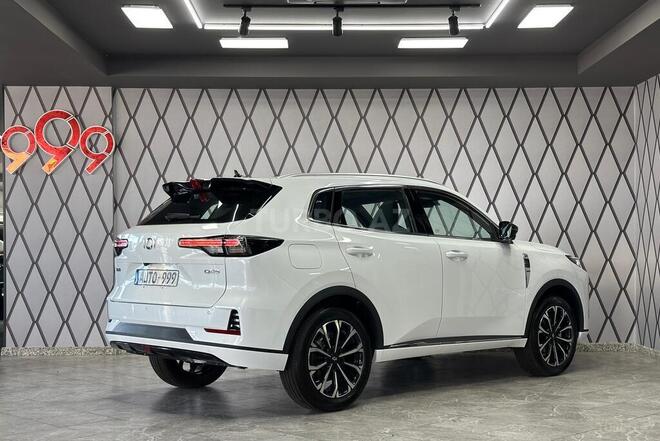 Changan Qiyuan Q05-5