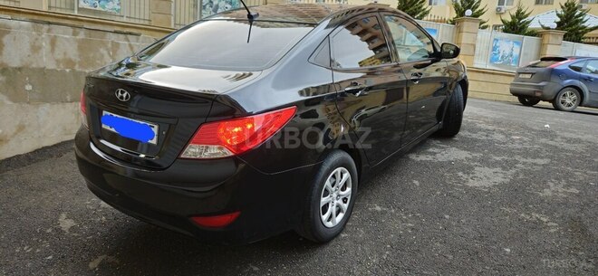 Hyundai Accent 2014, 250,000 km - 1.6 l - Bakı