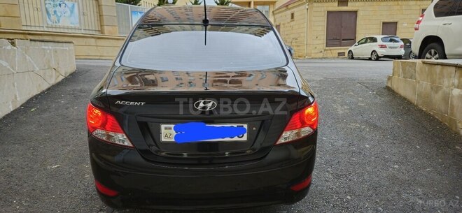 Hyundai Accent 2014, 250,000 km - 1.6 l - Bakı