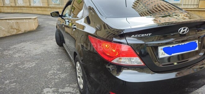 Hyundai Accent 2014, 250,000 km - 1.6 l - Bakı