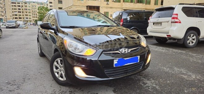 Hyundai Accent 2014, 250,000 km - 1.6 l - Bakı