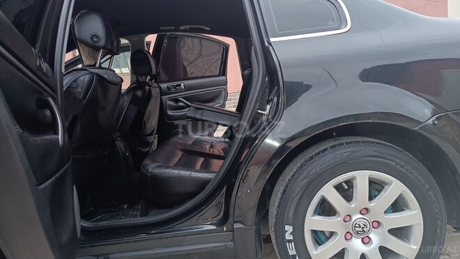 Volkswagen Passat 2001, 285,488 km - 1.8 l - Bakı