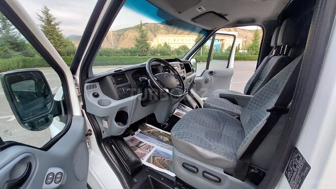 Ford Transit 2009, 185,500 km - 2.2 l - Şəki
