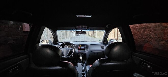 Kia Rio 2007, 245,000 km - 1.4 l - Şəki