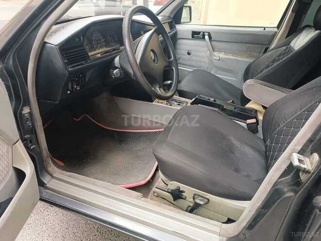 Mercedes 190 1992, 295,600 km - 2.0 л - Bakı