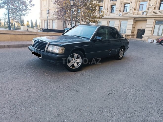 Mercedes 190 1992, 295,600 km - 2.0 л - Bakı