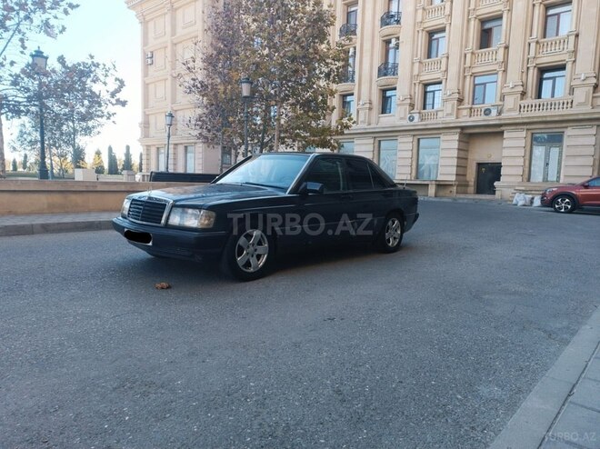 Mercedes 190 1992, 295,600 km - 2.0 л - Bakı