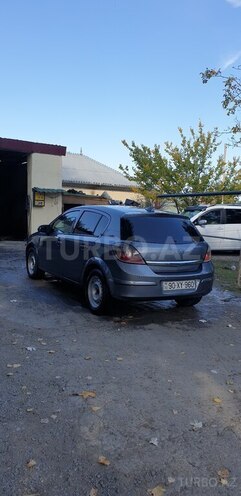 Opel Astra 2005, 500,560 km - 1.3 l - Qazax