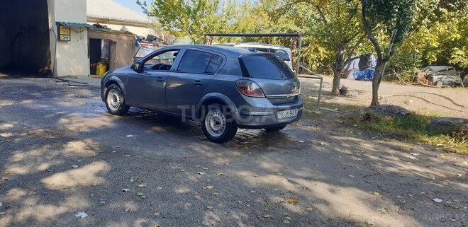 Opel Astra 2005, 500,560 km - 1.3 l - Qazax