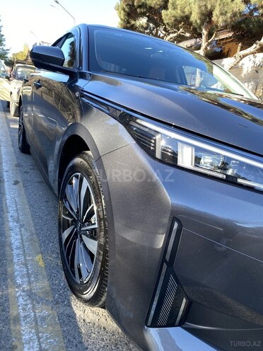 Changan Qiyuan A05 2025, 10,000 km - 1.5 l - Bakı