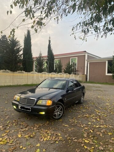 Mercedes C 200 1998, 400,000 km - 2.0 l - Masallı