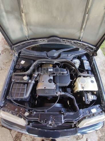 Mercedes C 200 1998, 400,000 km - 2.0 l - Masallı