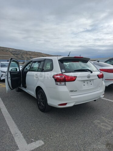 Toyota Corolla Fielder 2019, 53,000 km - 1.5 l - Bakı