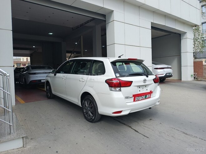 Toyota Corolla Fielder 2019, 53,000 km - 1.5 l - Bakı