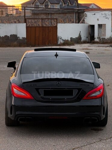 Mercedes CLS 63 AMG-3