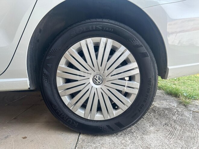 Volkswagen Polo 2015, 136,000 km - 1.6 l - Bakı
