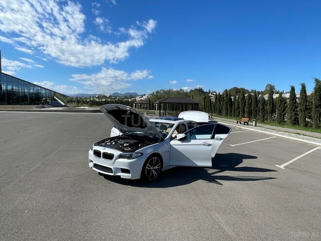 BMW 528 2017, 220,000 km - 2.0 l - Gəncə
