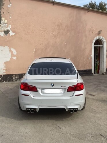 BMW 528 2017, 220,000 km - 2.0 l - Gəncə
