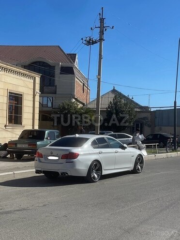 BMW 528 2017, 220,000 km - 2.0 l - Gəncə
