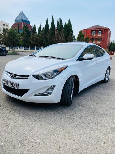 Hyundai Elantra 2015, 134,684 km - 1.8 л - Bakı