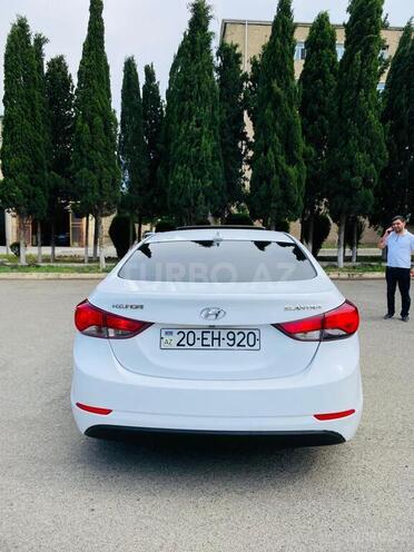 Hyundai Elantra 2015, 134,684 km - 1.8 л - Bakı