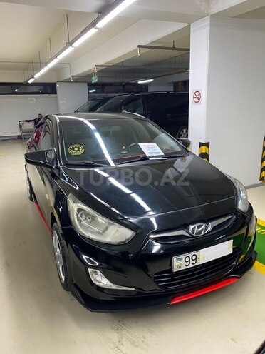 Hyundai Accent 2013, 235,000 km - 1.4 l - Bakı