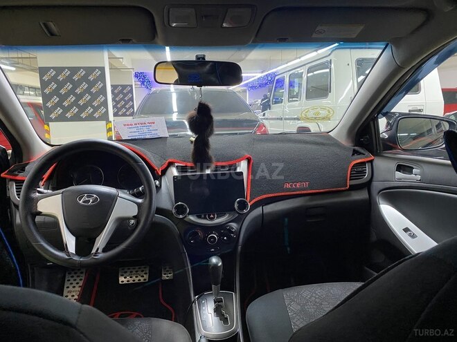 Hyundai Accent 2013, 235,000 km - 1.4 l - Bakı