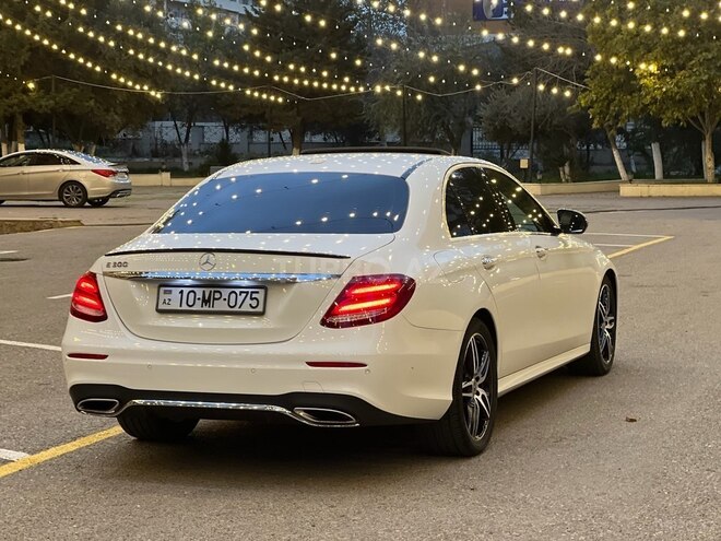 Mercedes E 300 2018, 175,600 km - 2.0 l - Bakı
