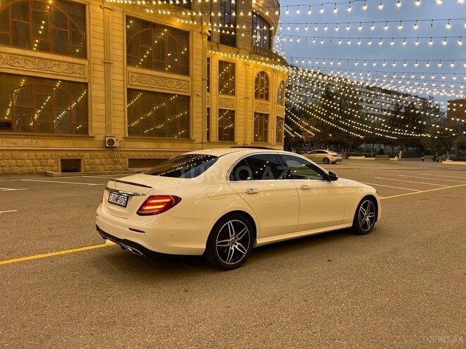 Mercedes E 300 2018, 175,600 km - 2.0 l - Bakı