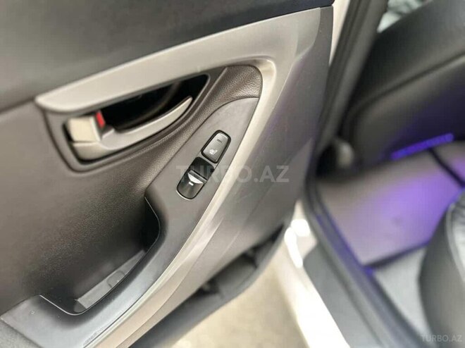 Hyundai Elantra 2014, 204,000 km - 1.8 л - Bakı