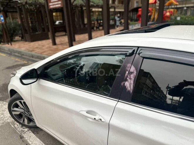 Hyundai Elantra 2014, 204,000 km - 1.8 л - Bakı
