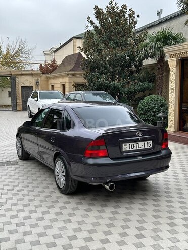Opel Vectra 1996, 403,020 km - 2.0 l - Bakı