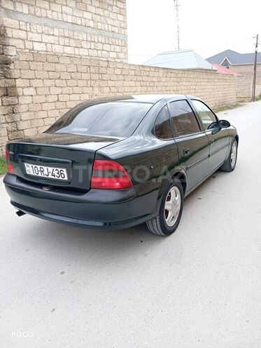 Opel Vectra 1998, 350,000 km - 2.0 l - Bakı