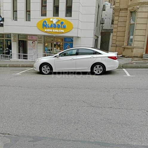 Hyundai Sonata 2010, 232,000 km - 2.4 л - Bakı
