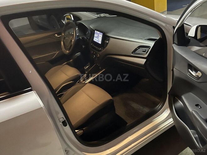 Hyundai Accent 2021, 47,500 km - 1.6 l - Bakı