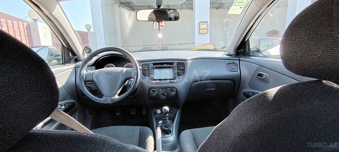 Kia Rio 2011, 199,000 km - 1.4 l - Tovuz